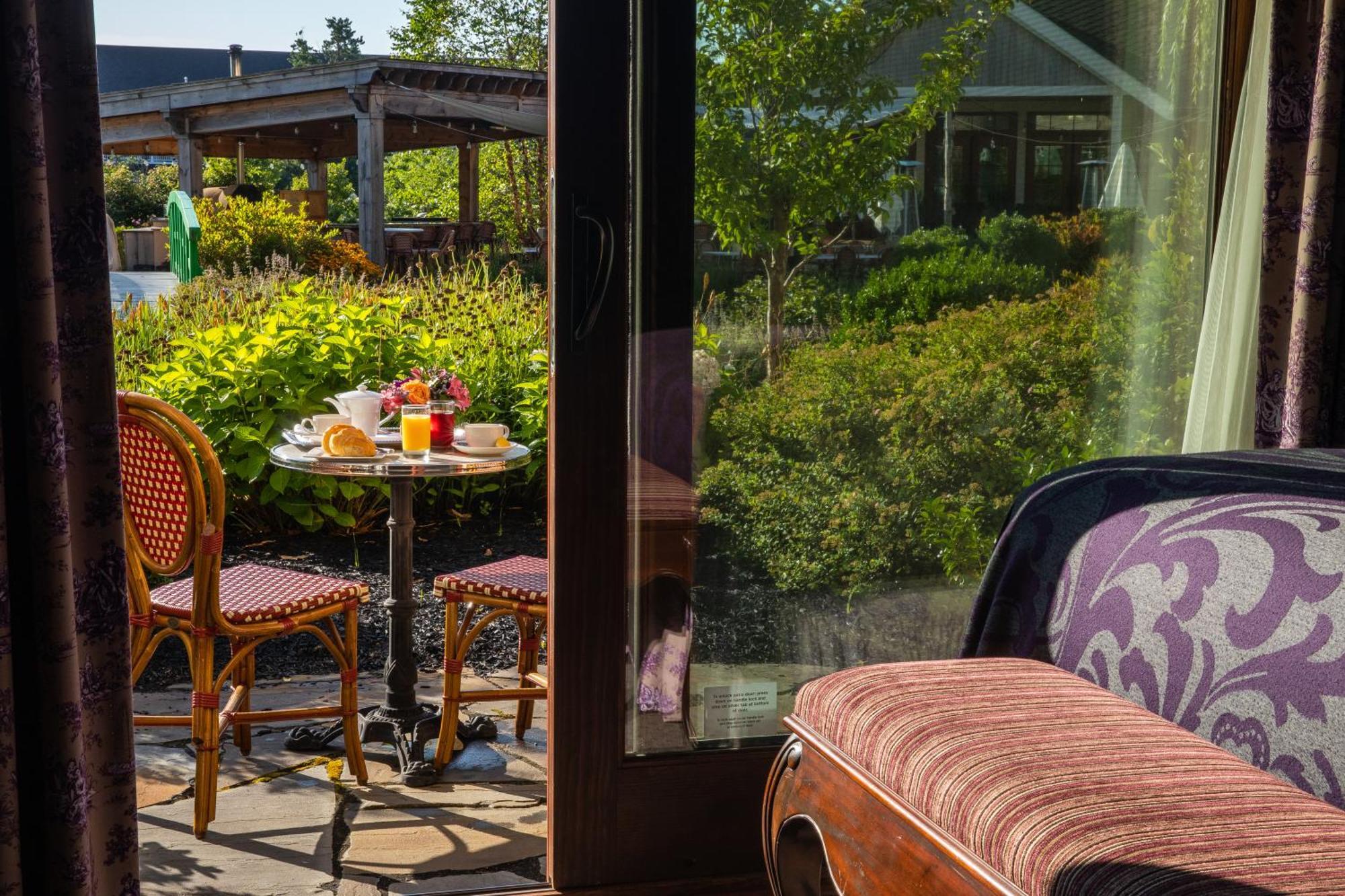 Mirbeau Inn & Spa - Плимът Екстериор снимка